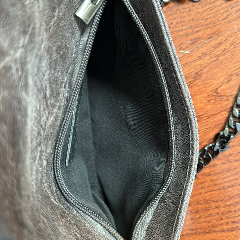 GENUINE ITALIAN LEATHER GUNMETAL GREY CROSSBODY BAG WITH DETACHABLE CHAIN STRAP - Picture 7 of 8